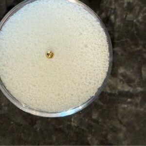 Yellow gold Threadless end